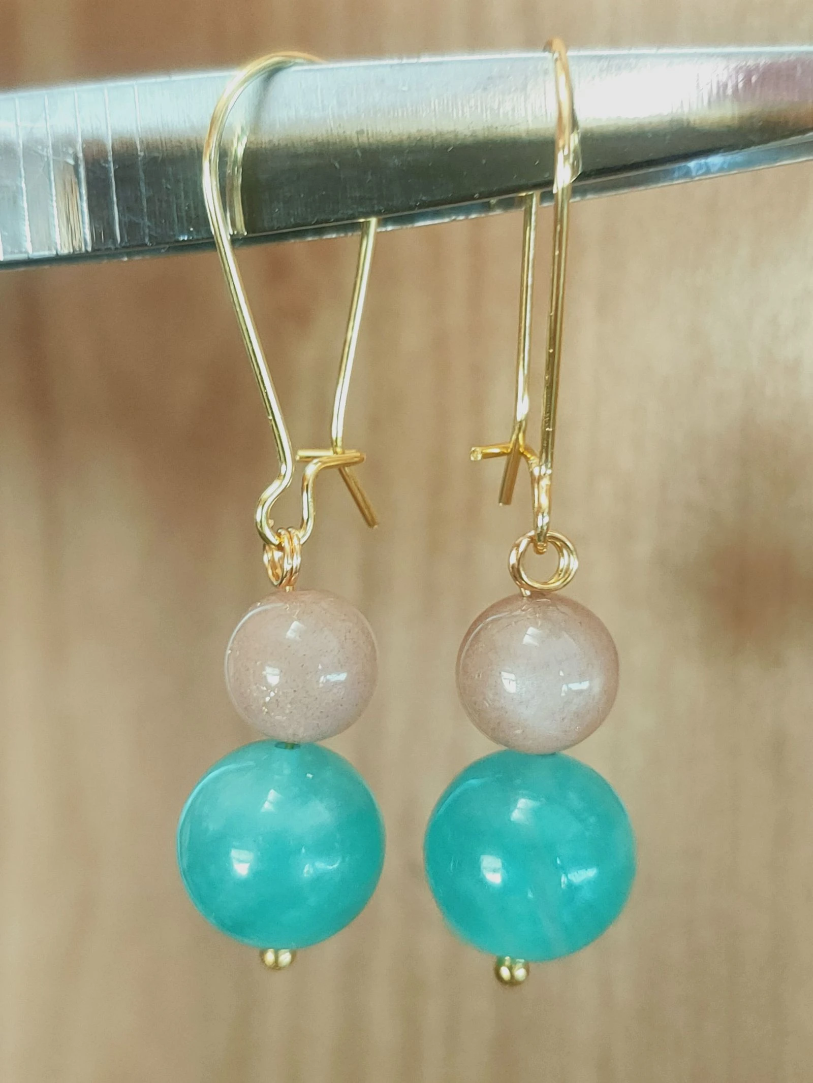 Un par de aretes de amazonita y Piedra de Luna – photo 9